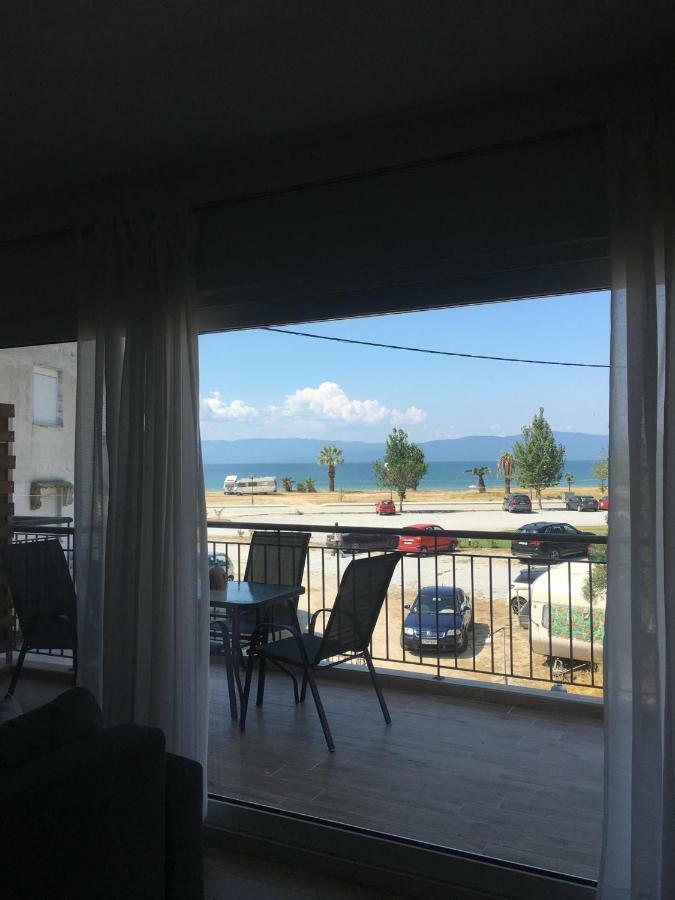Sunset View Apartment Ofrínion Exterior foto